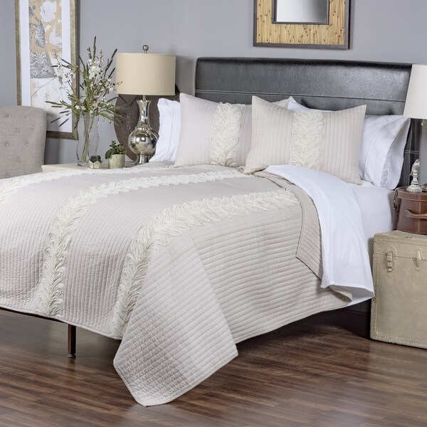 Palmier Collection 3-piece Quilt Set by Arden Loft