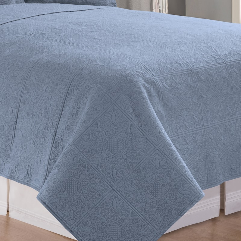 Colonial Blue Matelasse Quilt (Shams Not Included)