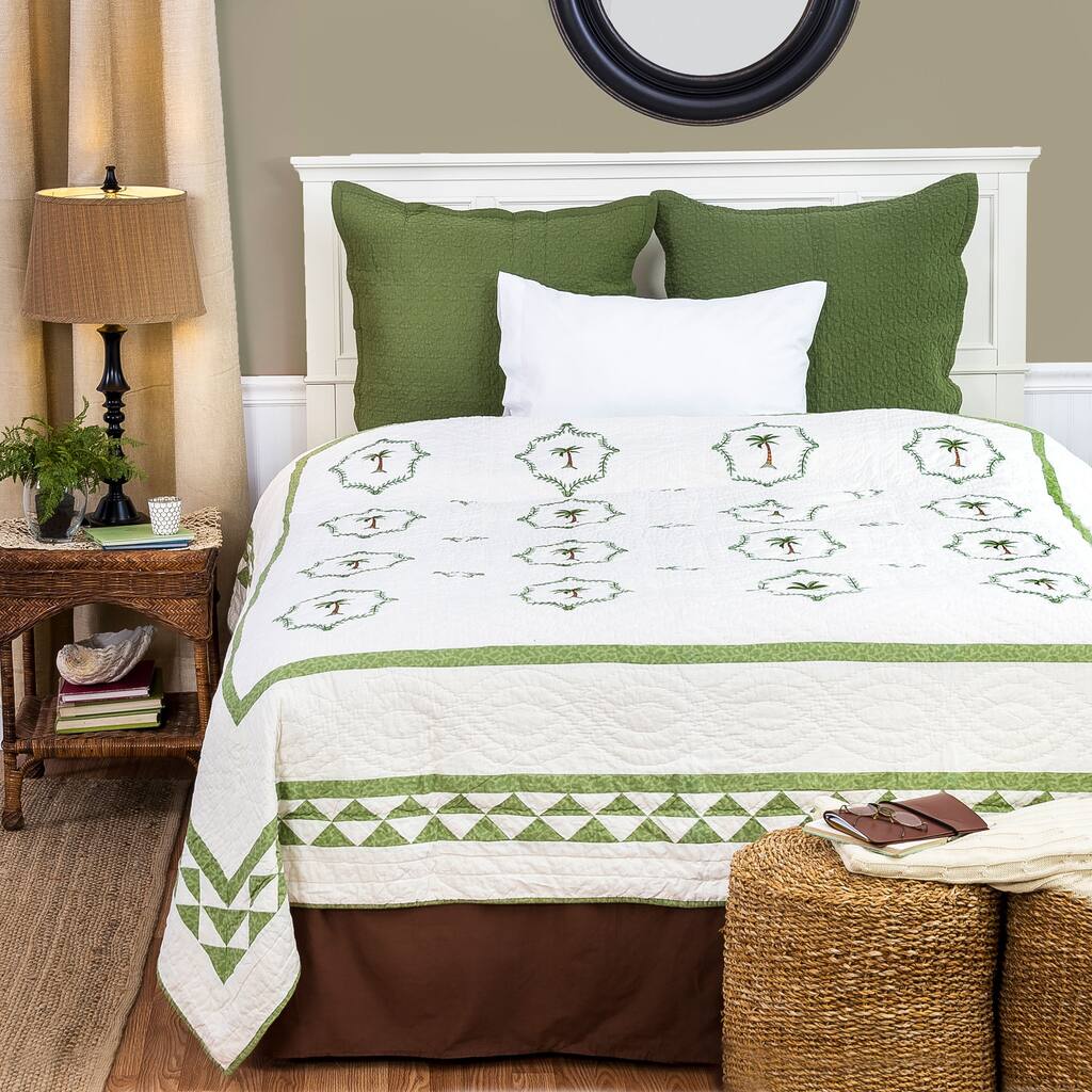 Martinique Coastal Cotton Quilt (Shams Not Included)