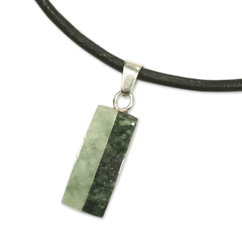 Handmade Sterling Silver Leather Life Jade Necklace (Guatemala)