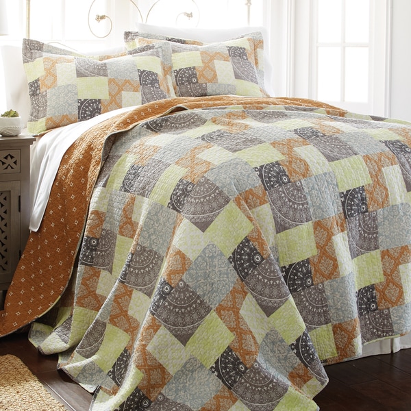 Amrapur Overseas Adara 100-percent Cotton 3-piece Printed Reversible Quilt Set - Multi-color