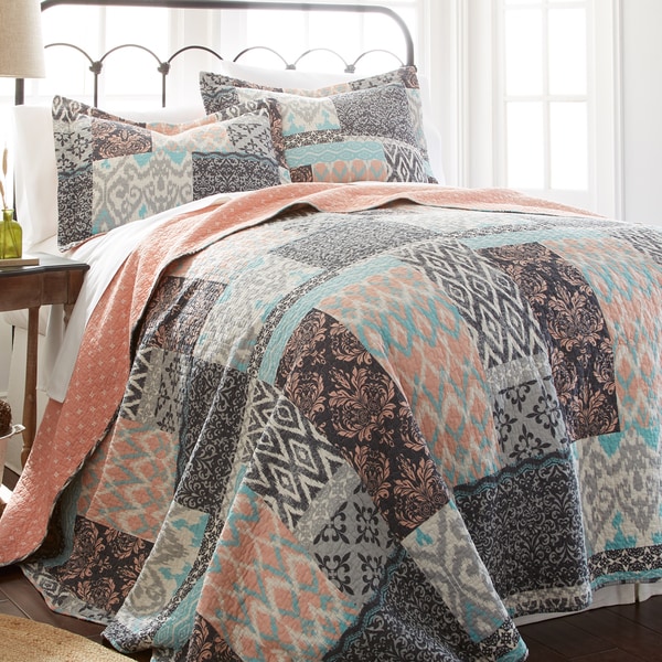 Amraupur Overseas Sylvia Printed Reversible 3-piece Cotton Quilt Set