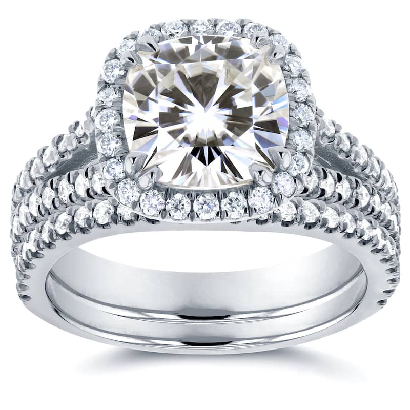 Annello by Kobelli 14k White Gold Moissanite and 3/4ct TDW Diamond Halo 2-Piece Bridal Rings Set - 4