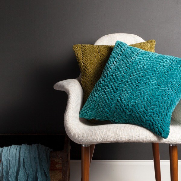 Decorative Solihull 22-inch Textured Poly or Feather Down Filled Pillow