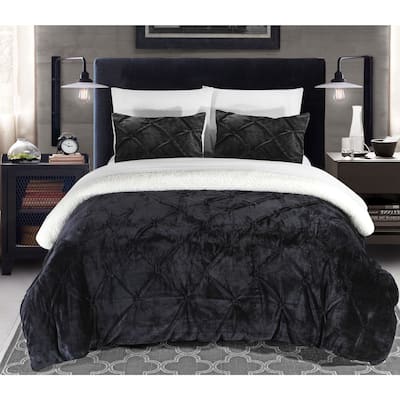 Gracewood Hollow Audet Pleated Sherpa Lined Black 7-piece Bed in a Bag Set