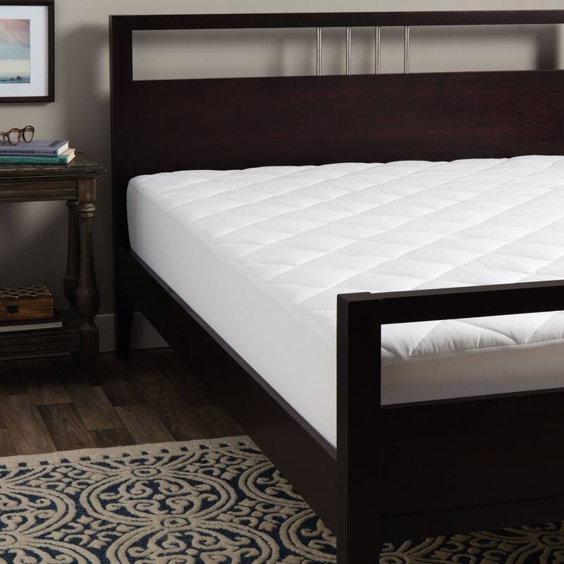 St. James Home 250 Thread Count Stain Resistant Mattress Pad - White - Full