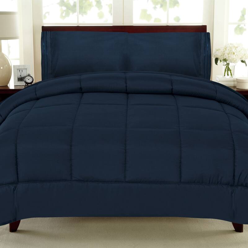 Luxury Lightweight Solid 5-piece Bed-In-a-Bag with Sheet Set