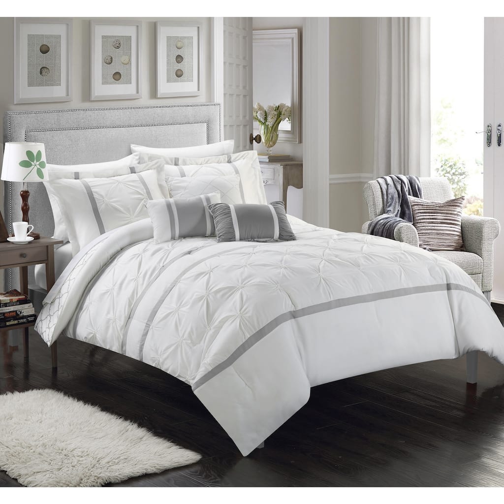 Silver Orchid Maude Reversible White 10-piece Bed-in-a-Bag