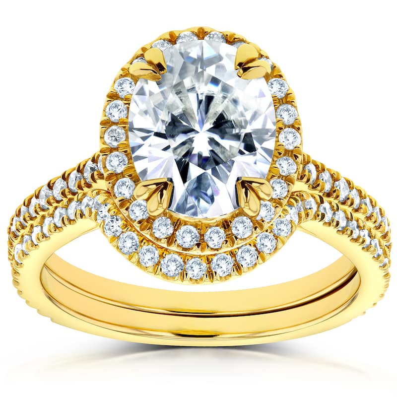 Annello by Kobelli 14k Yellow Gold 2 3/5ct TGW Moissanite and Diamond Oval Halo Fitted Bridal Rings Set (2pc Set) - 4