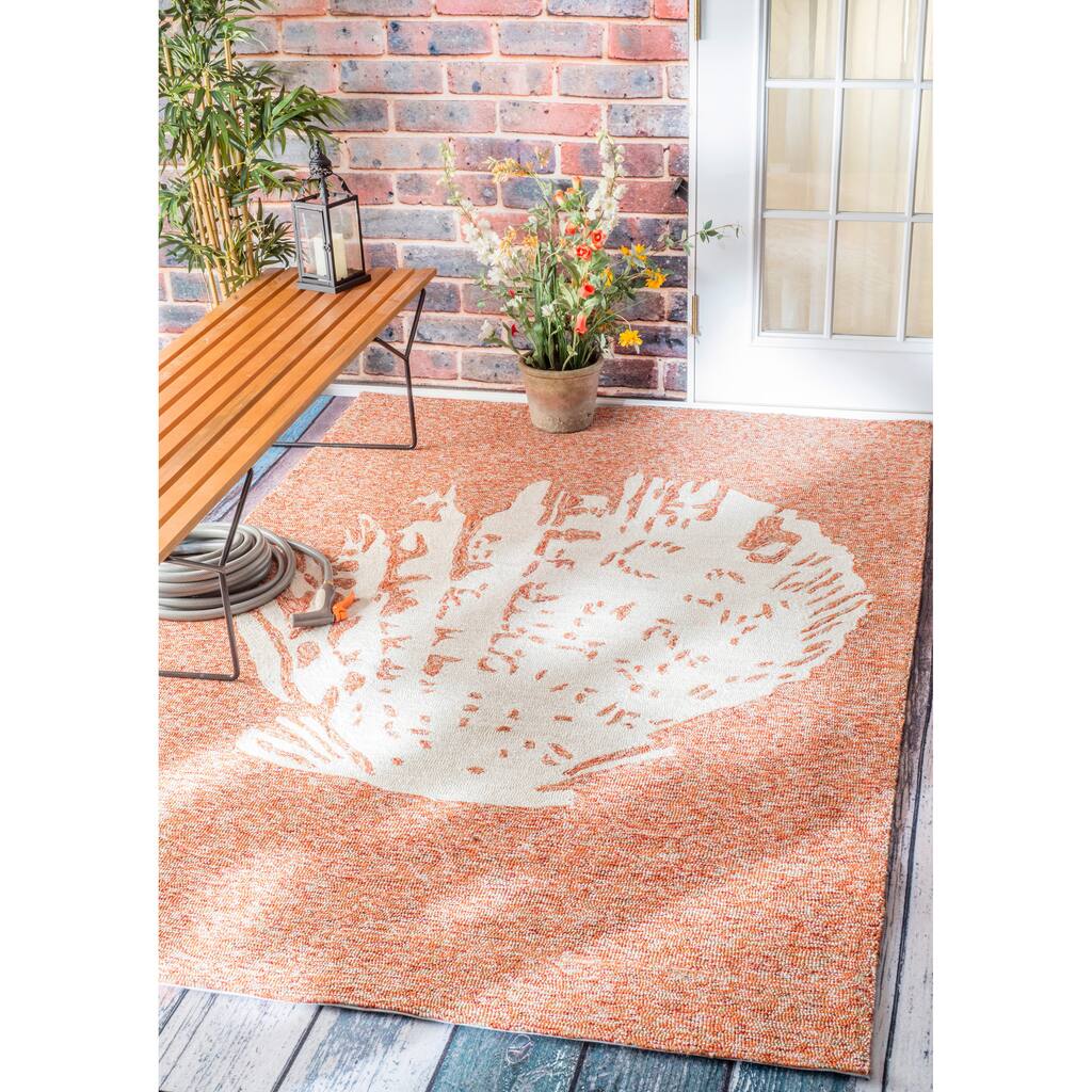 Nuloom Handmade Coastal Seashell Indoor/ Outdoor Area Rug