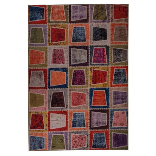 Handmade Burs Vintage Print Rug (India). Opens flyout.