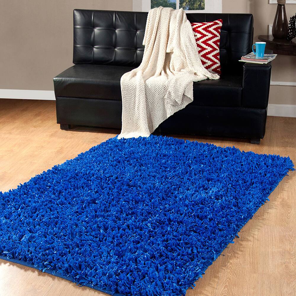 Fancy Yarns Hand-Woven Cozy Shag Rug (4 feet x 6 feet)