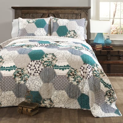 Lush Decor Briley 3-piece Quilt Set