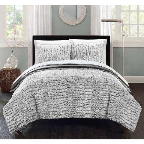 Silver Orchid Monroe Grey Faux Fur Queen 3-piece Comforter Set