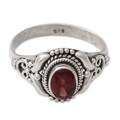 Handmade Sterling Silver 'Traditional Romantic' Garnet Ring (India)
