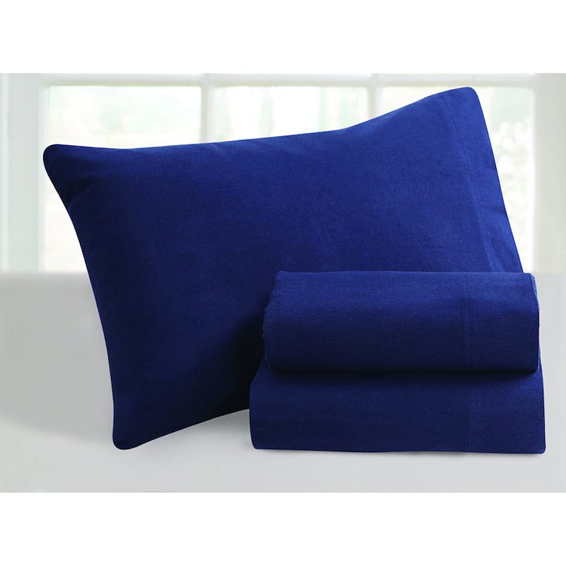Ultra-soft 5-ounce Solid Flannel Pillowcases (Set of 2)