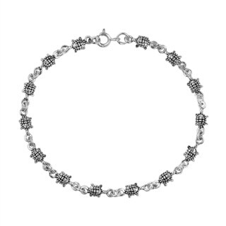 Sterling Silver Turtle Charm Bracelet for Women and Girls Heart-shaped 7.5 inch long 22 mm wide Sterling Silver Turtle Charm Bracelet for Women and Girls Heart-shaped 7.5 inch long 22 mm wide