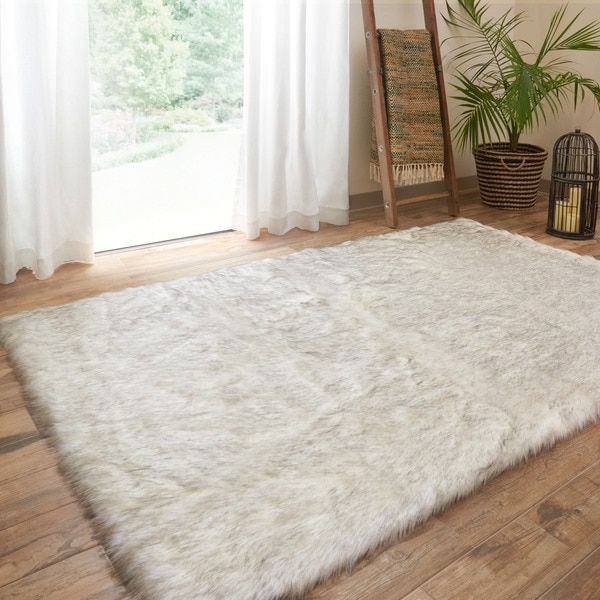 Silver Orchid Martin Faux Fur Ivory/ Grey Shag Rug - 7'10" x 10'