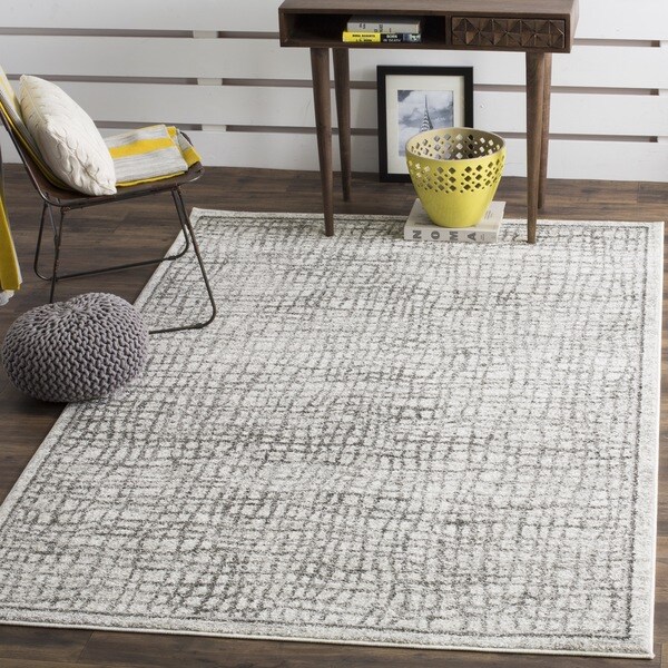 Safavieh Adirondack Vintage Silver/ Ivory Rug - 8' x 10'
