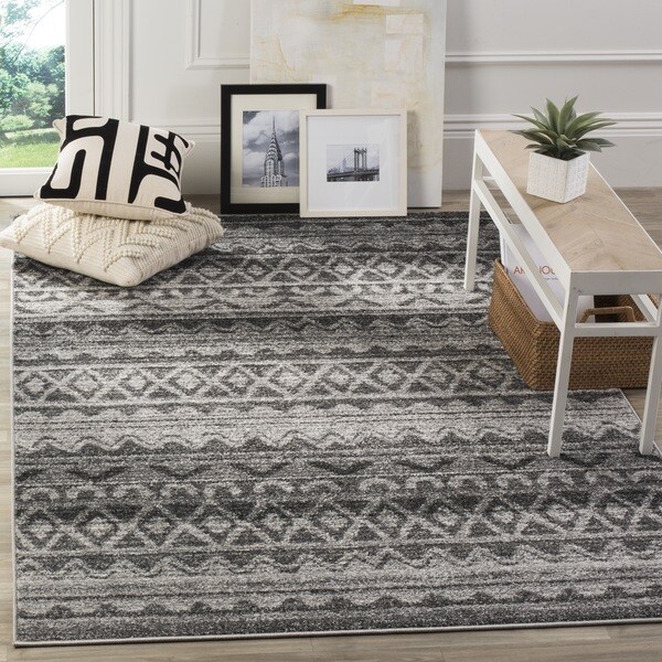 Safavieh Adirondack Modern Boho Ivory / Charcoal Rug (8' x 10')