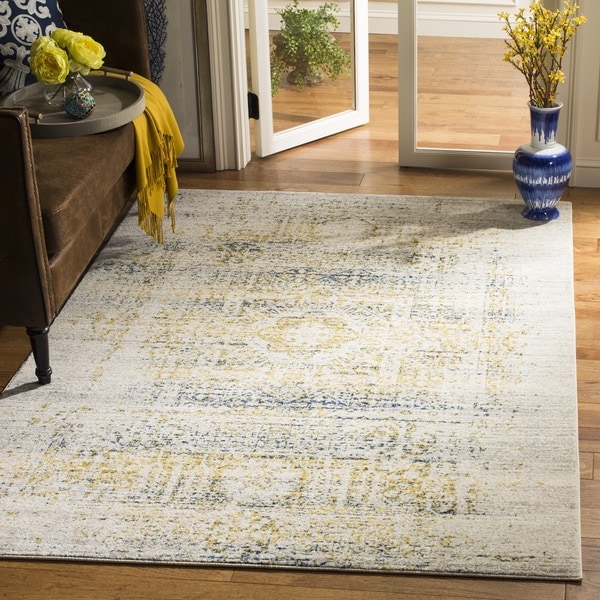 Safavieh Evoke Vintage Distressed Ivory / Blue Distressed Rug - 9' x 12'