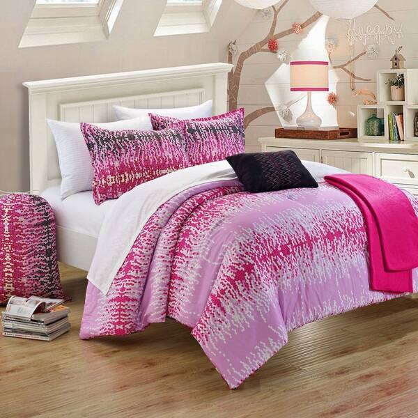 Shop Chic Home Barbie Hot Pink And Black Reversible 5 Piece