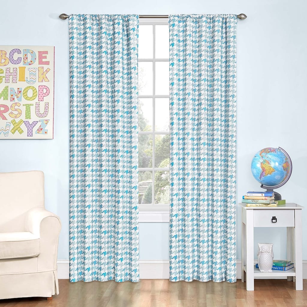 Zane Houndstooth Blackout Window 84-Inch Curtain Panel