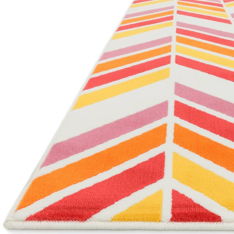 Alexander Home Amelia Chevron Stripe Rug