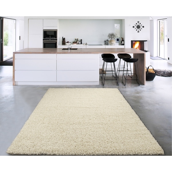 Sweet Home Stores Cozy Shag Collection Shag Rug (7' X 10')