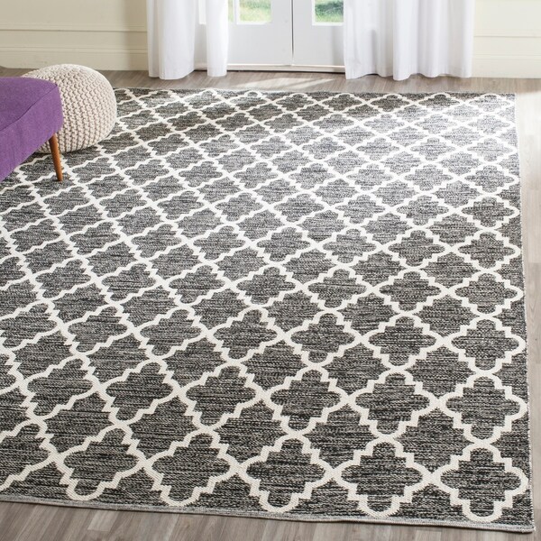 Safavieh Hand-Woven Montauk Black/ Ivory Cotton Rug - 8' x 10'