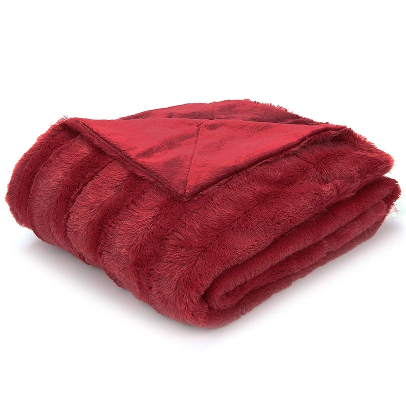Cheer Collection Faux Fur/ Microplush Reversible Throw Blanket - 60"x70" - Maroon