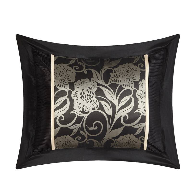 Grand Avenue Brie Silver and Black 7-Piece Comforter Set