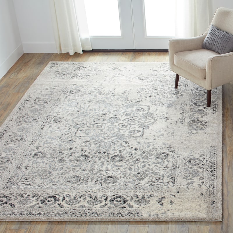 Alexander Home Brentley Traditional Distressed Medallion Area Rug