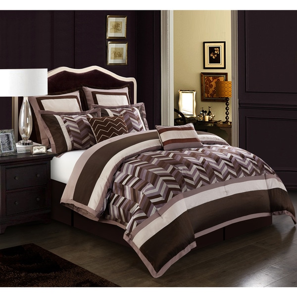 Nanshing Jonathan Purple/ Brown Chevron 8-piece Reversible Comforter Set