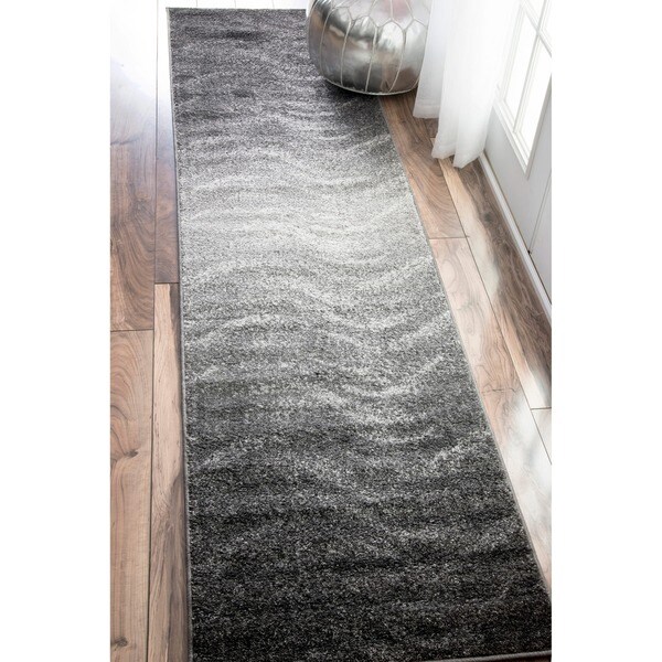 Porch & Den Williamsburg Rodney Ombre Waves Area Rug