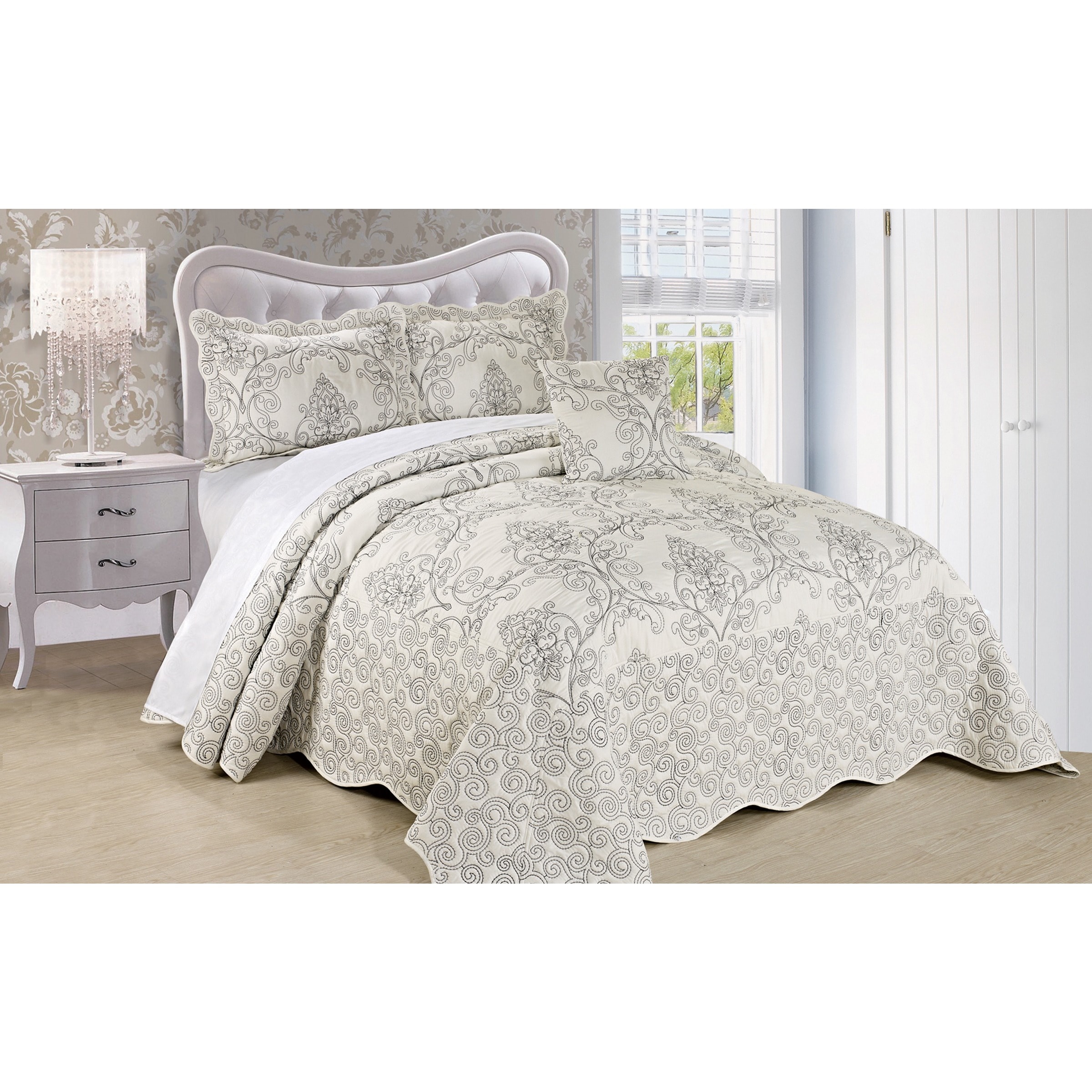 Serenta Damask 4piece Bedspread Set eBay