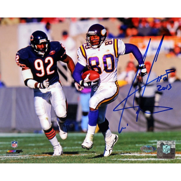 Cris Carter Signed Running vs Bears Defender 16x20 Photo w/ HOF Insc.