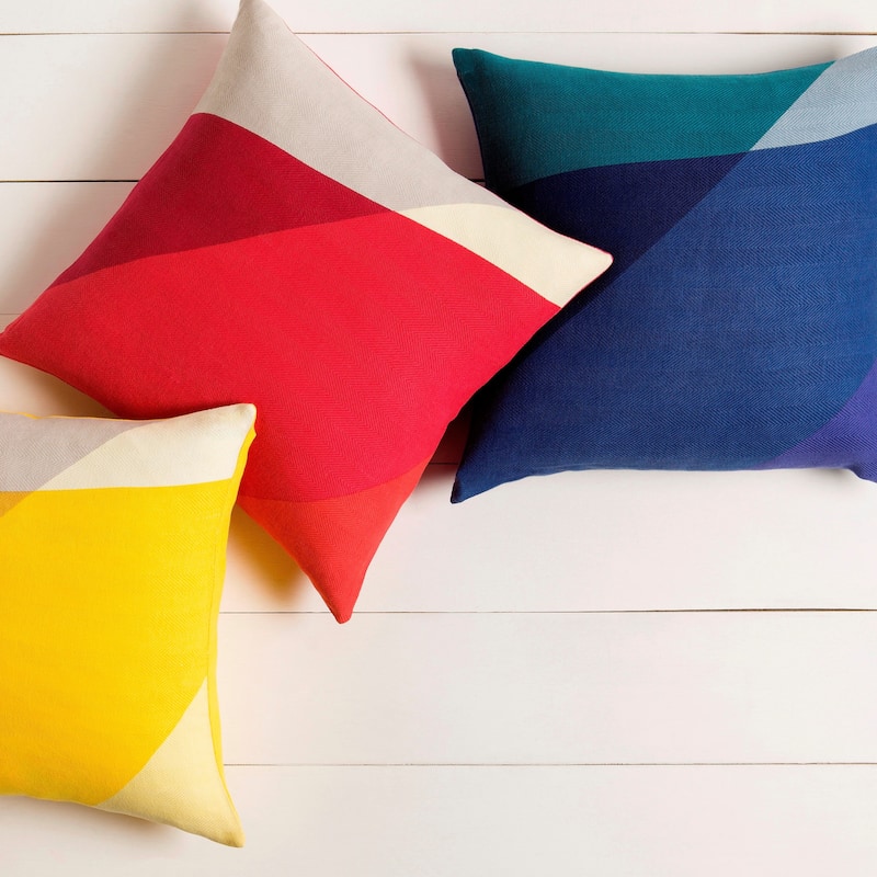Artistic Weavers Decorative Lennon 20-inch Poly or Feather Down Filled Pillow