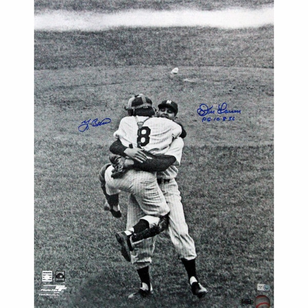 Yogi Berra/ Don Larsen Close-Up Hug Dual Signed 16x20 w/ PG insc (MLB Auth)
