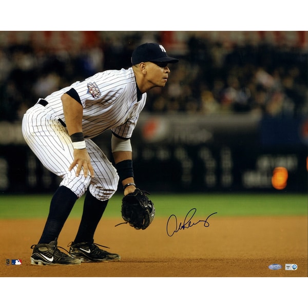 Alex Rodriguez 2009 WS Home Jersey Fielding Horizontal 16x20 Photo (MLB Auth) (FOR IN THE GAME COLLAGE)