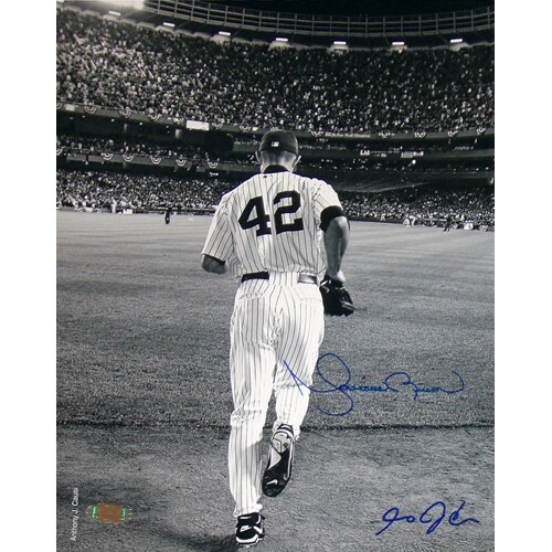 Mariano Rivera 2006 Entering The Game B&W 8x10 Photo (Signed By Anthony Causi)