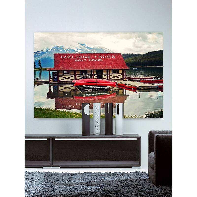 Marmont Hill - 'Maligne Lake' by Sylvia Cook Painting Print on Canvas - Multi-Color
