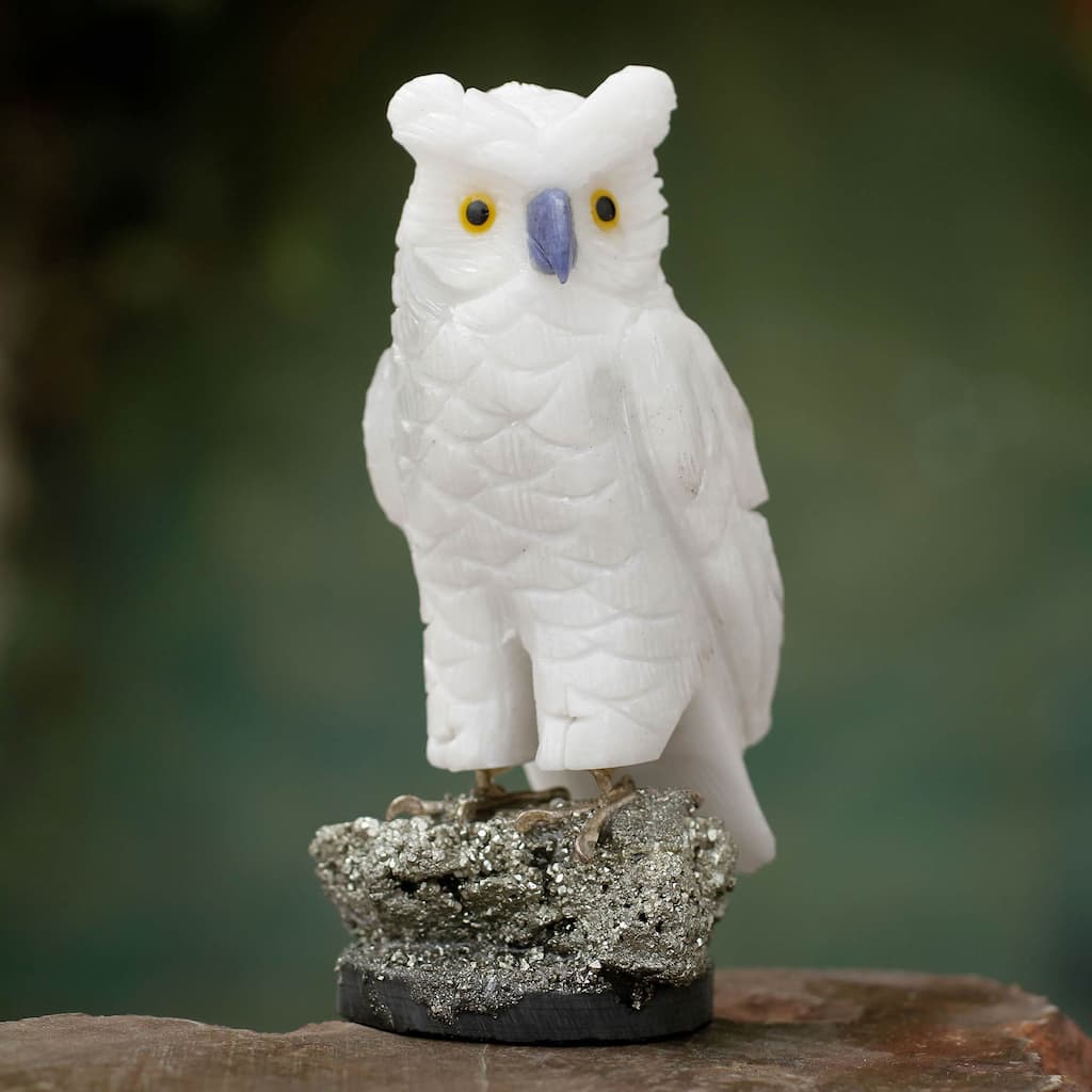 Handmade Vigilant Owl Onyx Pyrite Sculpture (Peru)