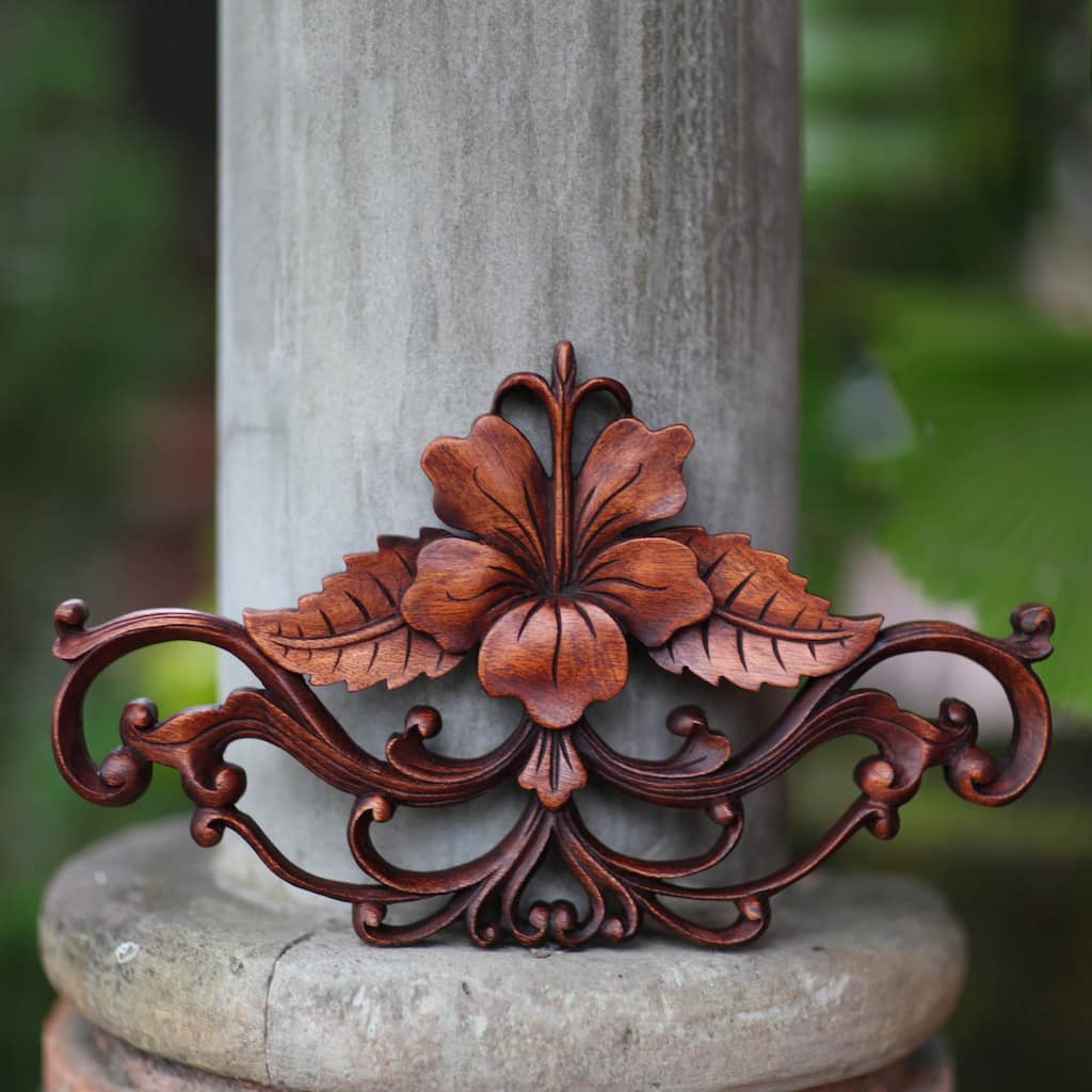 Suar Wood 'Hibiscus' Wall Sculpture