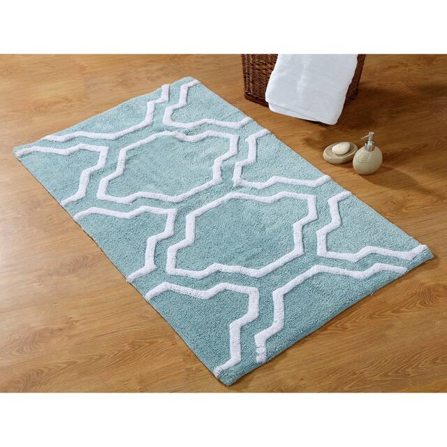 Saffron Fabs Cotton Quatrefoil Bath Rug - 30 x 50 - Blue/White