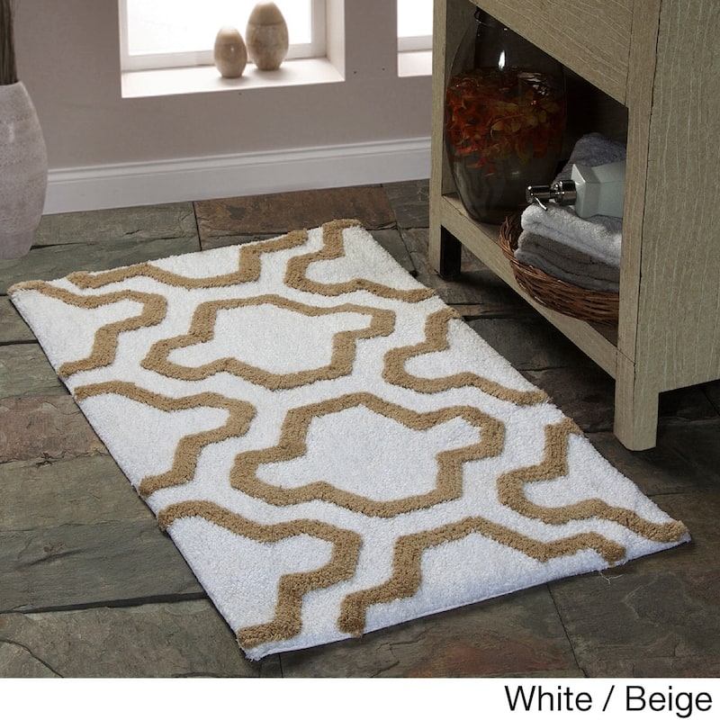 Saffron Fabs Cotton Quatrefoil Bath Rug - 21 x 34 - White/Beige