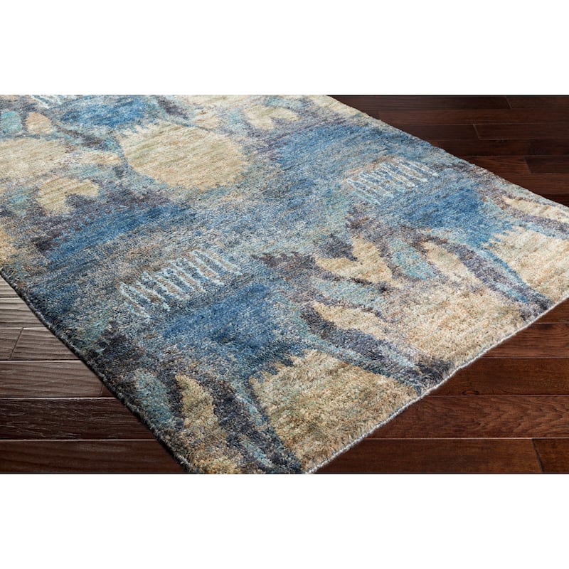 Hand-Knotted Vera Abstract Area Rug