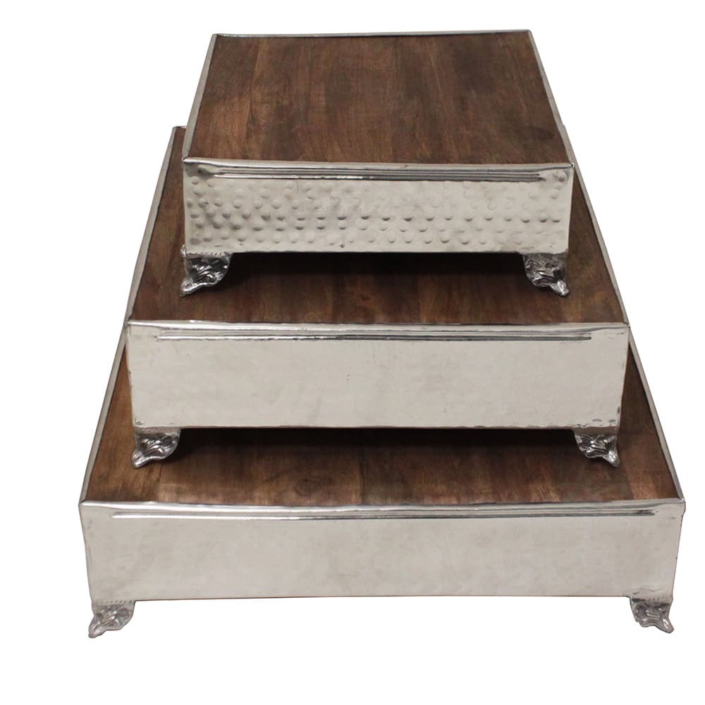 Party Essentials Square Wood And Aluminum Cake Stand (Set of 3)