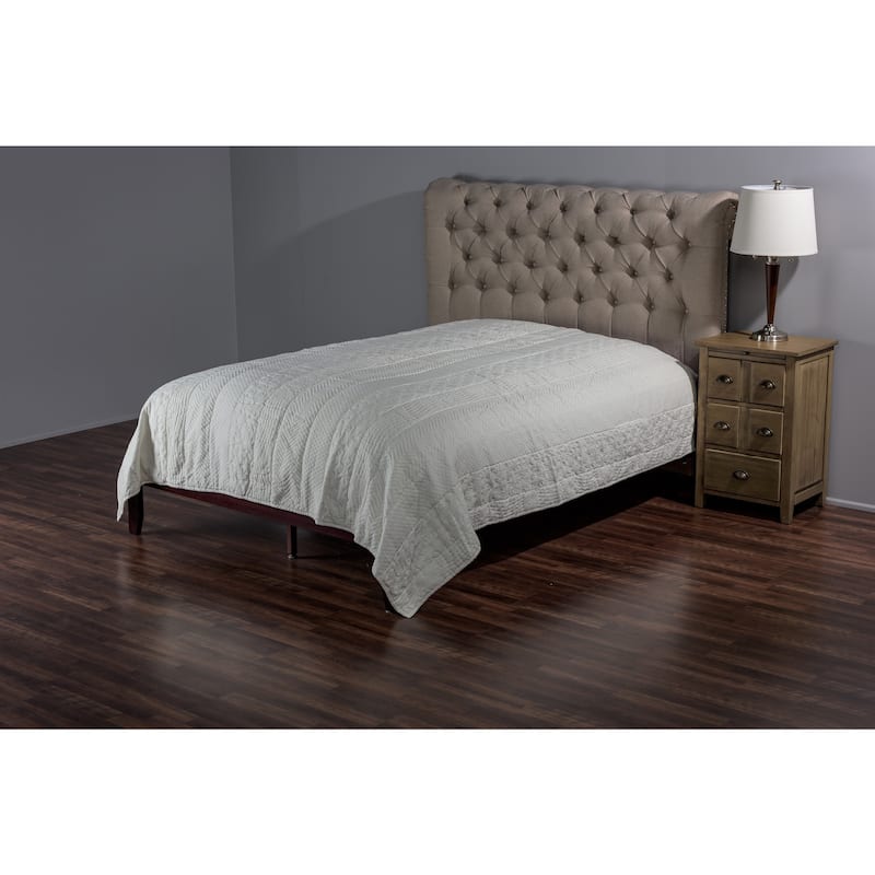 Camilia Quilt - Queen