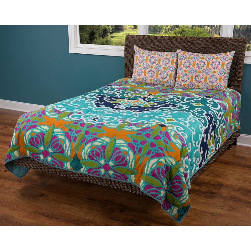 Rizzy Home Gabby Quilt - Multi